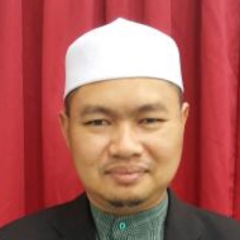 Ust Ahmad Munawir