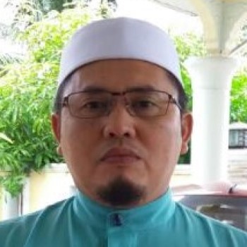 Ust Kamaruddin Adam